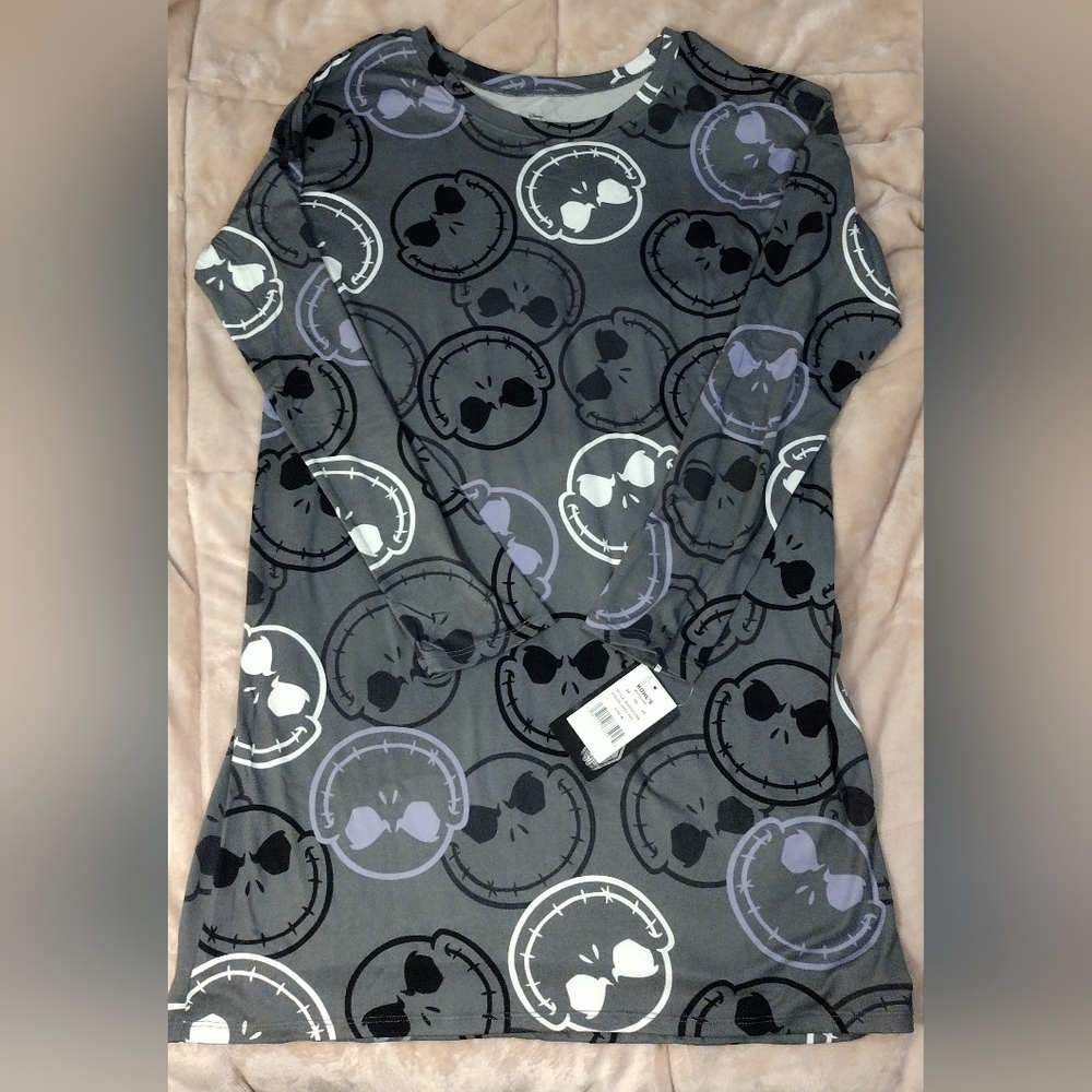 NWT women's Nightmare Before Christmas nightgown size medium